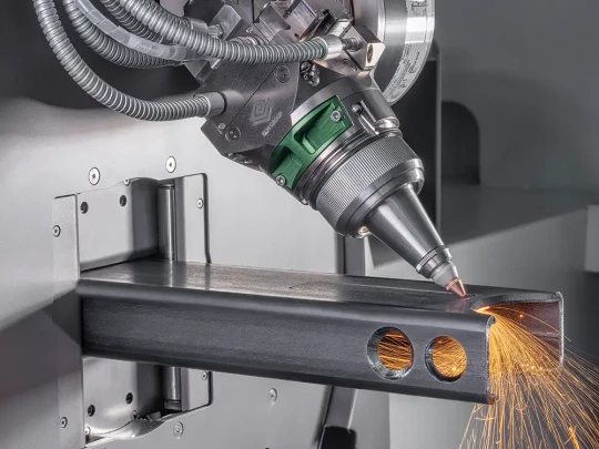 Coupe des tubes et profilés métalliques au laser avec réglages automatiques