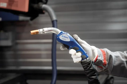 Torches aspirantes MIG/MAG et TIG refroidies par air ou par eau