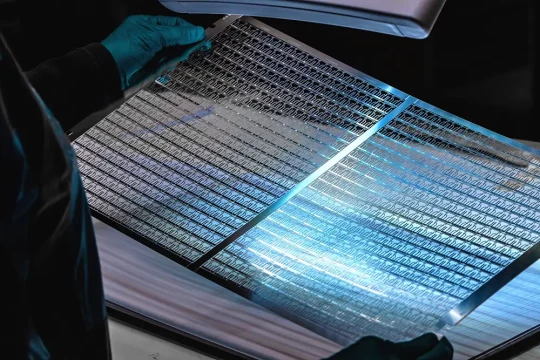 Découpe contrôlée permettant de former des composants métalliques