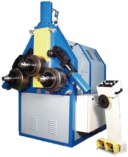 Spécial EUROBLECH : SAF CURVATRICI montrera la nouvelle cintreuse DS120 HP, équipée avec 3 galets entraineurs et particulièrement adaptée pour les travaux de construction métallique moyen-lourde et à la réalisation de profilés spéciaux