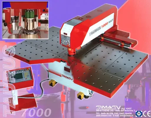 Taurus 7000 CNC Video Multi-poinçons de SIMASV : la poinçonneuse avec ouverture frontale de la tête