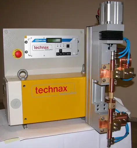 Spécial SCHWEISSEN & SCHNEIDEN 2005 : TECHNAX INDUSTRIE présentera deux têtes de soudage numérique et pneumatique, un distributeur automatique de brasure en feuillard (pour applications en soudo-brasage par résistance), ainsi que de nombreux exemples