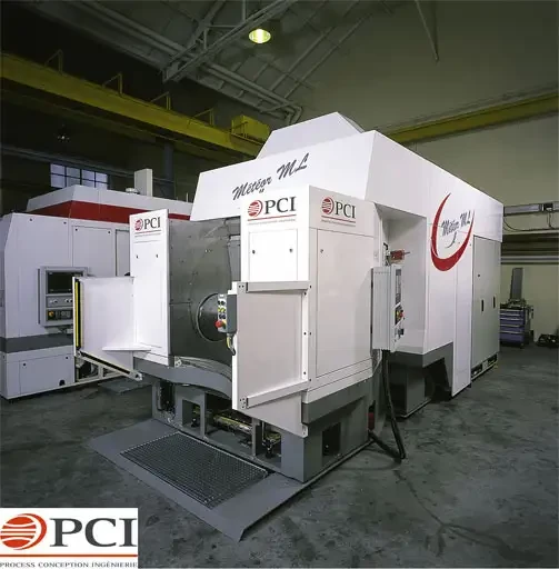 Spécial EMO 2005 : PCI présente sur son stand sa dernière innovation dans le domaine de l'UGV, le Météor ML