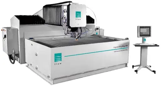 Spécial TOLEXPO : FLOW France présentera sur son stand le système de découpe au Jet d'Eau Integrated FLying Bridge, avec la technologie Dynamic Waterjet