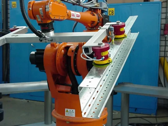 Spécial INDUSTRIE 2006 : magnétisme et technologie du vide combinés dans un même appareil GOUDSMITH pour la manipulation de plaques d'acier, d'aluminium et d'acier inoxydable