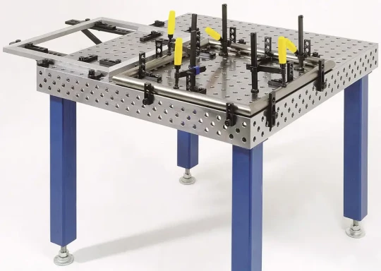Spécial INDUSTRIE 2008 : SIEGMUND exposera la gamme de systèmes de montage modulaire S4
