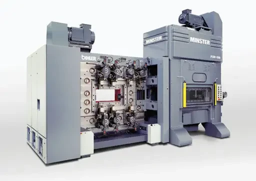 Spécial EURO BLECH 2002 : association de deux machines sur le stand BIHLER (le centre de travail Bihler de type BZ 1 et la presse Minster de type P2H 160)