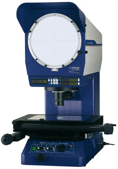 Spécial MICRONORA 2006 : un nouveau modèlede projecteur de profil PJ-H30 chez MITUTOYO