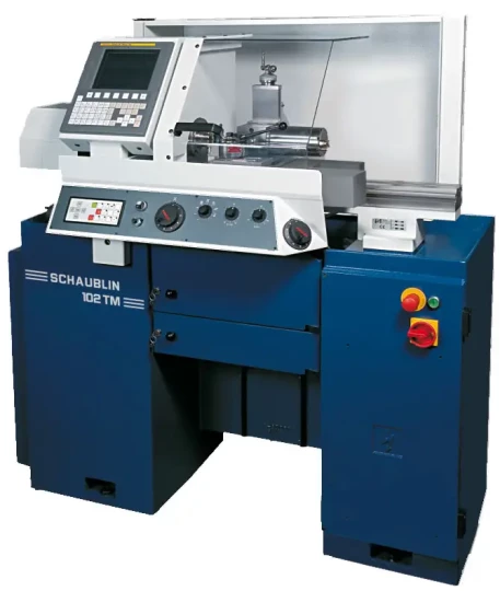 Spécial MICRONORA 2006 : le tour de haute précision SCHAUBLIN 102 TM-CNC est la nouvelle génération CNC de la gamme 102 dans une version extrêmement compacte, moderne et performante