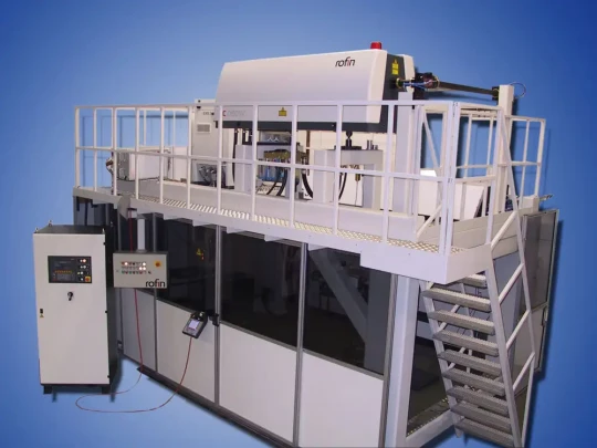 Spécial EUROBLECH 2006 : un nouvelle source laser pour la découpe et le soudage, un laser à disques et un laser de marquage chez ROFIN