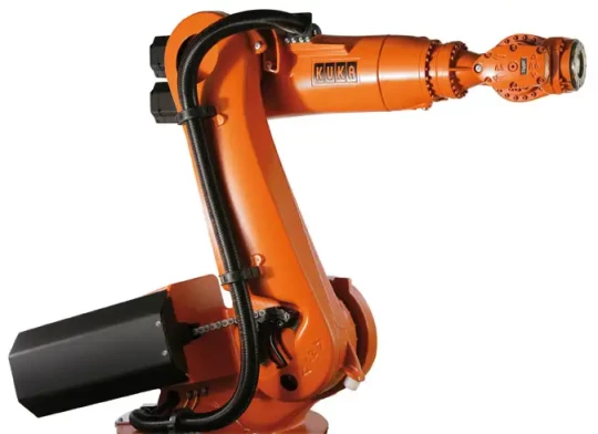 Spécial EUROBLECH 2006 : KUKA fait coup double avec deux nouveaux robots de soudage