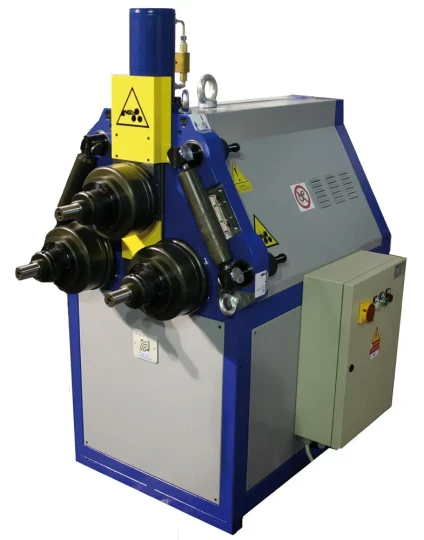 Spécial EUROBLECH 2006 : SAF CURVATRICI dévoilera la nouvelle cintreuse pour tubes et profilés type DS 80