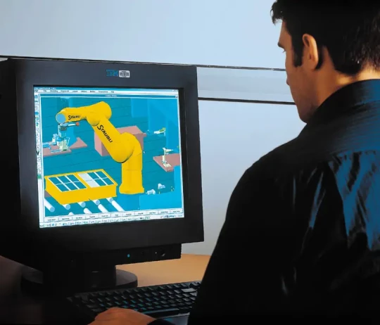 STAÜBLI ROBOTICS Studio : un nouvel environnement de programmation PC pour les familles TX et RX