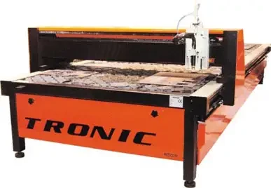 Spécial INDUSTRIE LYON 2007 : REDCOM exposera sa nouvelle machine de découpe plasma