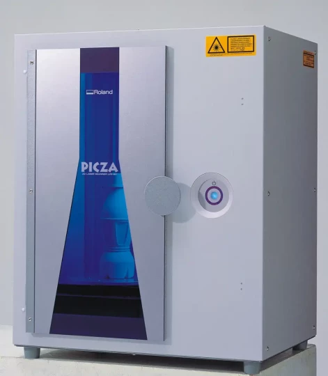 Nouveau scanner laser ROLAND LPX-60 : la 3D en un seul clic !