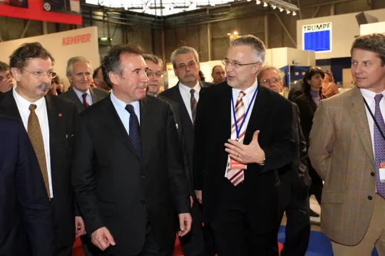 Essai transformé : INDUSTRIE Lyon 2007 a confirmé son rôle de salon incontournable des industries mécaniques du sud-est de la France et des pays limitrophes (la Suisse, l'Italie et les Pays du Maghreb)