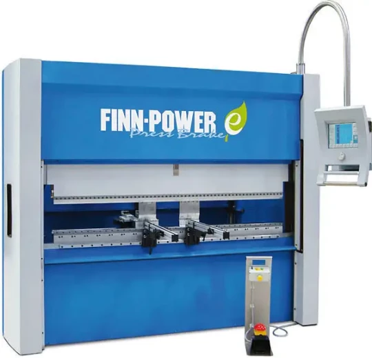 FINN POWER enrichit sa gamme de presse plieuse électrique avec 2 nouveaux modèles