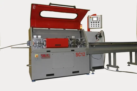 SB2C annonce l'arrivée de machines dresser/couper le fil nouvelle génération nommées SC