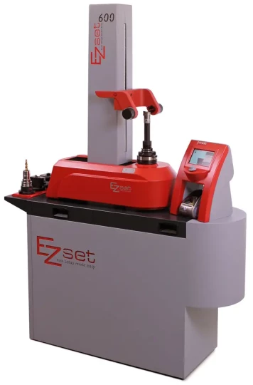 Spécial EMO 2007 : Régler les outils de manière efficace, simple, rapide et sans intervention de l'utilisateur avec les nouveaux bancs de préréglage d'outils EZset400 et EZset600 d'EZSET