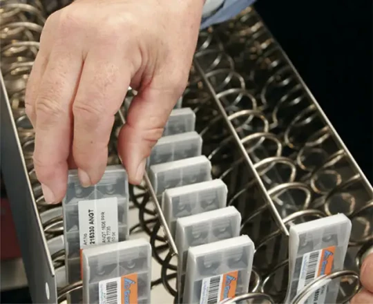 Le HOFFMANN GROUP présente Tool24, la nouvelle génération de son système de distribution d'outils