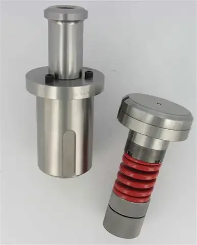 Spécial TOLEXPO 2007 : AMADA OUTILLAGE présentera des outils destinés aux poinçonneuses AMADA de nouvelle génération (EM, ACUTE)