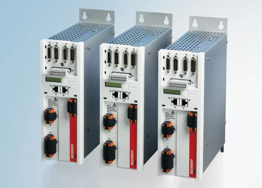 AX5000, la nouvelle génération d'entraînements de BECKHOFF AUTOMATION