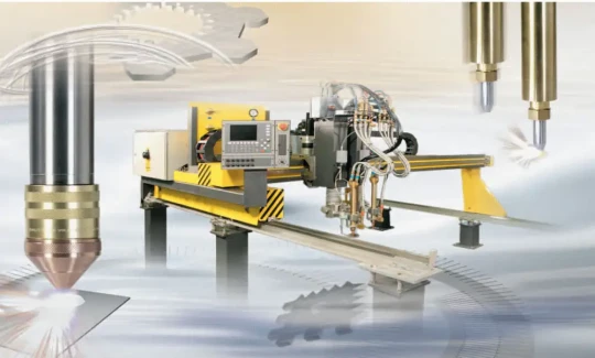 Spécial INDUSTRIE 2008 : ESAB exposera une machine combinée de découpe plasma et d'oxycoupage