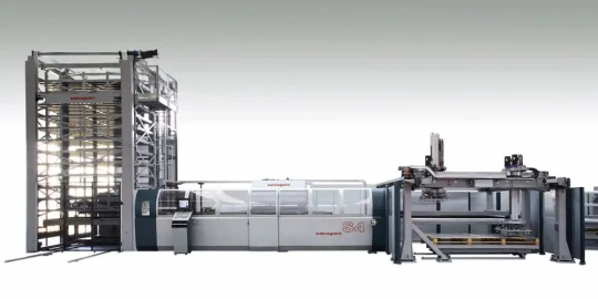 Pour son trentième anniversaire, la poinçonneuse-cisaille d'angle S4 de SALVAGNINI devient la S4X