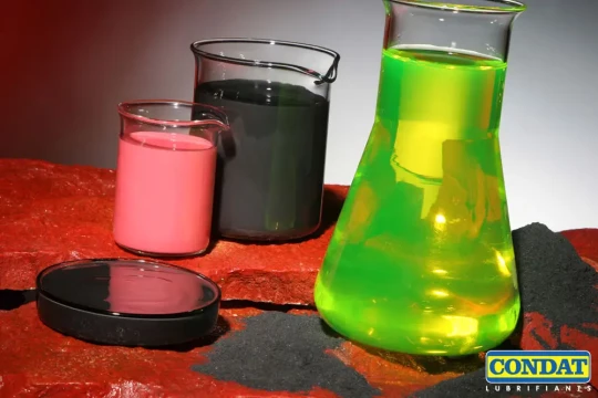 Nouveau lubrifiant sans ammoniac pour les industriels de la forge chez CONDAT, le Condaforge 305