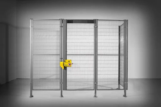 TROAX lance Smart Fix, un dispositif modulaire de protection de machines, facile à installer et destinée aux ilôts robotisés et aux machines automatisées