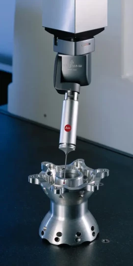 HEXAGON METROLOGY présente la tête de mesure Leitz LSP-X1