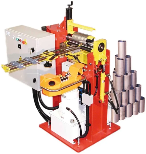 Le constructeur de rouleuses et soudeuses JAMMES INDUSTRIE a fusionné avec le groupe français CMF