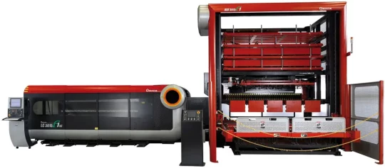 Spécial INDUSTRIE 2009 : AMADA présentera pour la première fois en France sa machine de découpe laser à moteur linéaire LC3015 F1 NT