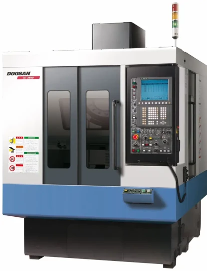 Spécial INDUSTRIE LYON 2009 : ROSILIO Machines Outils présentera le centre d'usinage vertical de perçage-taraudage de DOOSAN Infracore