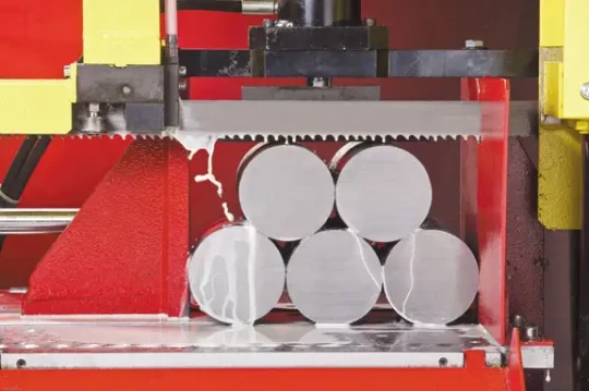 Intenss Pro, le nouveau ruban de sciage STARRET pour la coupe du plein distribué par FEGEMU TOOLS