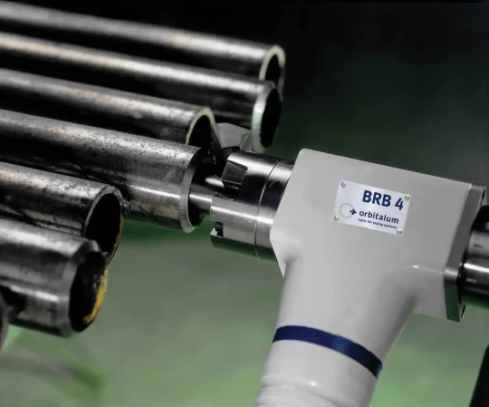 ORBITALUM présentera la nouvelle machine de façonnage de tubes BRB 4 AUTO, rapide avec serrage pneumatique, idéale pour