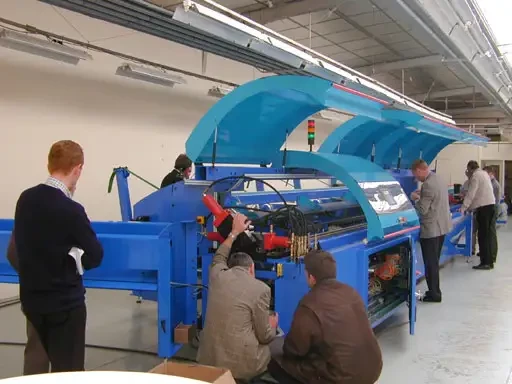 SBS PROCESS a présenté récemment la toute dernière version de sa machine de coupe et poinçonnage pour tubes Puncut-expert 6001 T-HCT