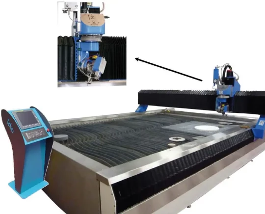 Spécial INDUSTRIE LYON 2011 : LDSA va présenter sa machine de découpe jet d\'eau WJAII 5 axes 6200 BAR