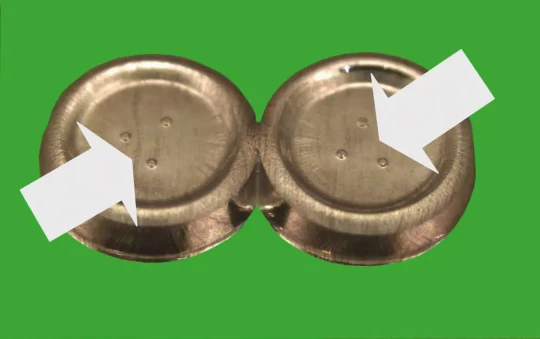 Un nouveau type de clinchage de tôle avec le TWINpoint de TOX Pressotechnik