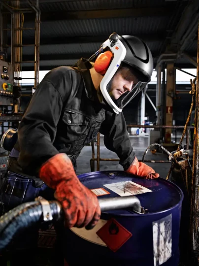 3M présente Versaflo, la nouvelle gamme de coiffes à ventilation assistée