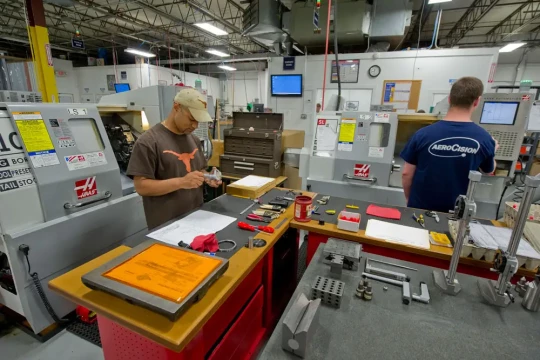 AeroCision renforce ses capacités de production avec les tours CNC HAAS Automation ST30