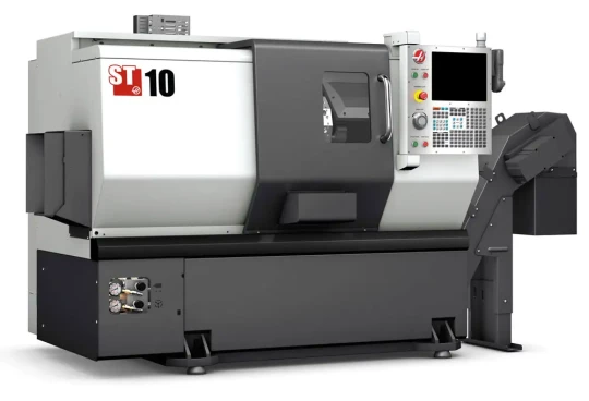 Deux tours et deux centres d\'usinage sur le stand HAAS AUTOMATION à Industrie Paris