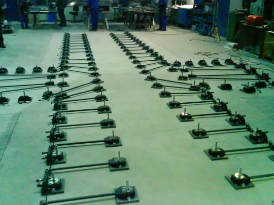 NIVELL facilite le déménagement des machines avec ses cales de nivellement