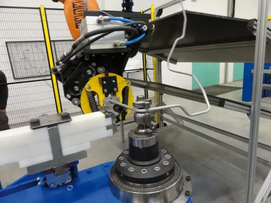 EATON LEONARD exposera une cellule pour le cintrage robotisé de tube sur Tube Düsseldorf