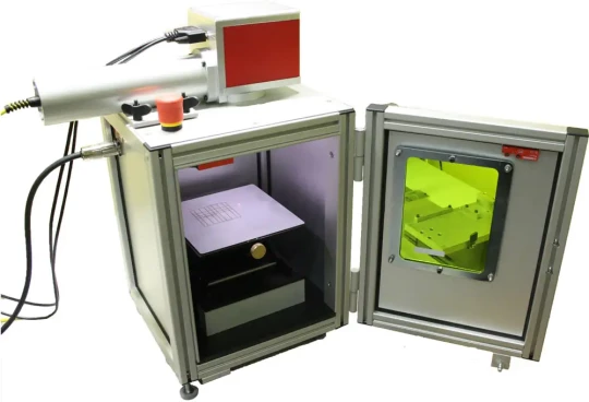 SIC MARKING exposera son laser de marquage i 103lg et sa gamme micropercussion