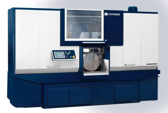 DANOBAT exposera la scie à ruban pour aciers inoxydables et superalliages iDS 5A sur Industrie 2013