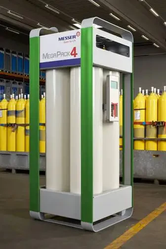 Nouvelle bouteille de gaz et démonstration chez MESSER à Schweissen & Schneiden