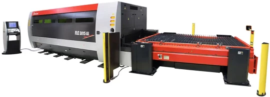 Machine de découpe laser fibre pour tôle, découpe laser tube chez AMADA