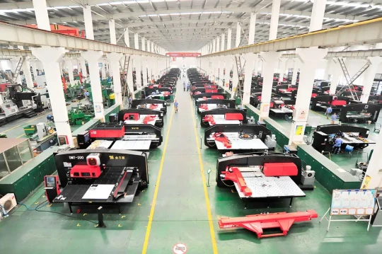 Presses plieuses, poinçonneuses, machines de découpe laser JIANGSU - TRUMPF