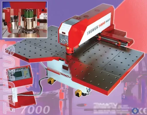 Spécial EMO 2003 : la poinçonneuse Taurus 7000 sera visible chez SIMASV